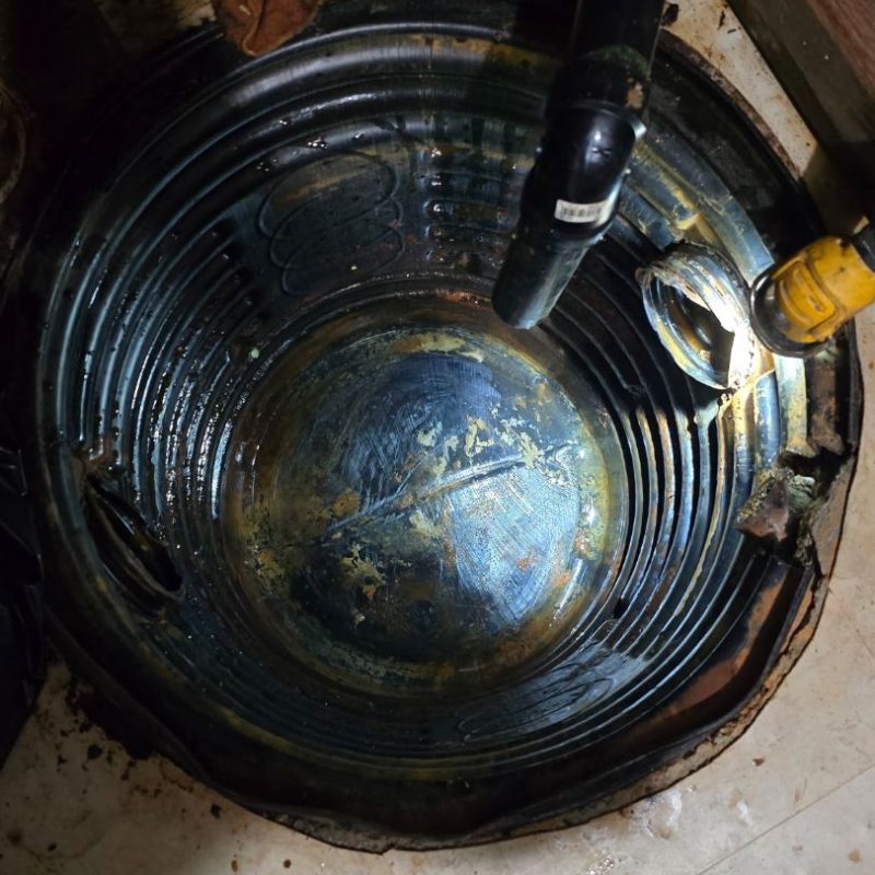 sump pump pit cleaning